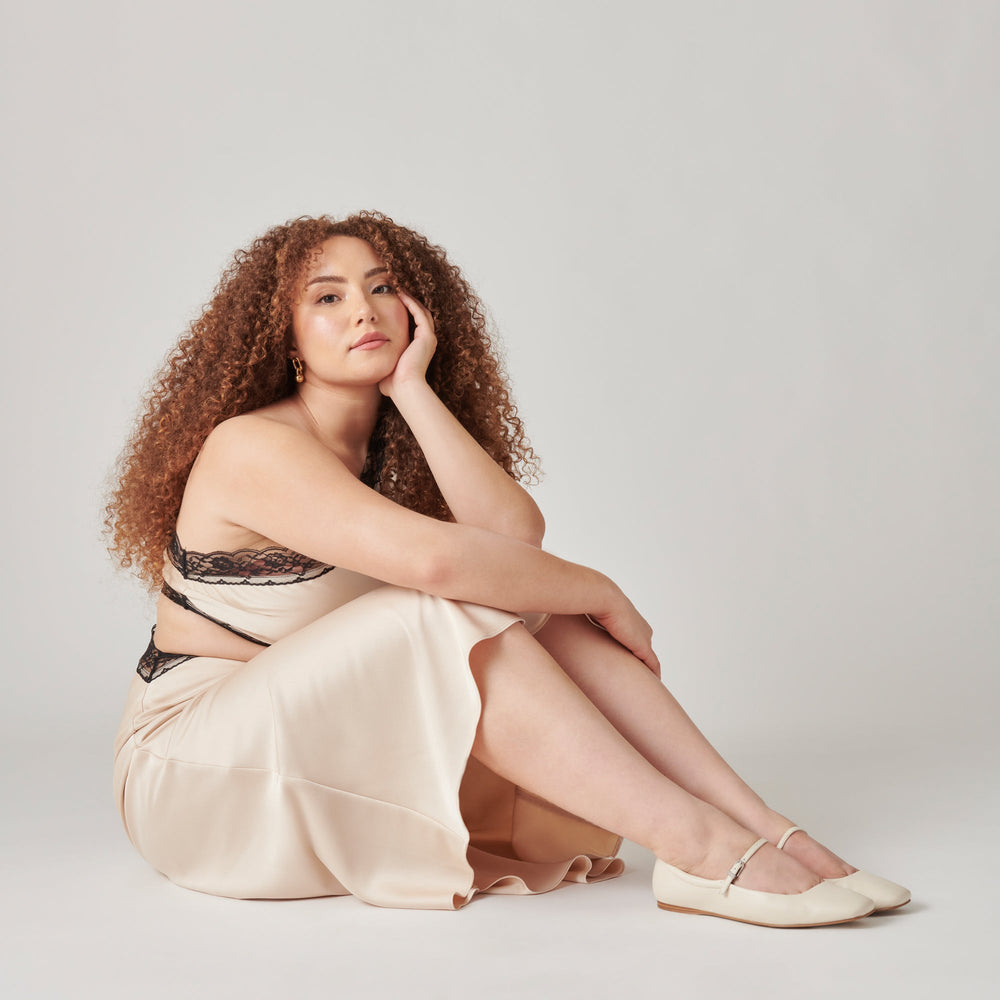 Reyes Ivory Leather Ballet Flats