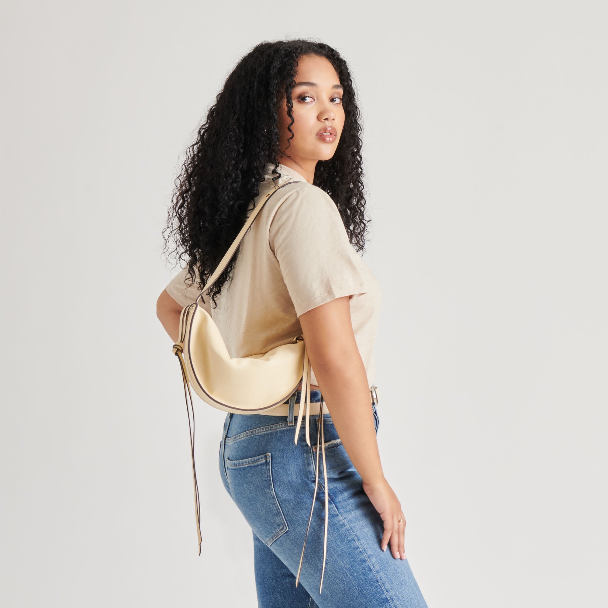 VERONA SHOULDER BAG BUTTER LEATHER