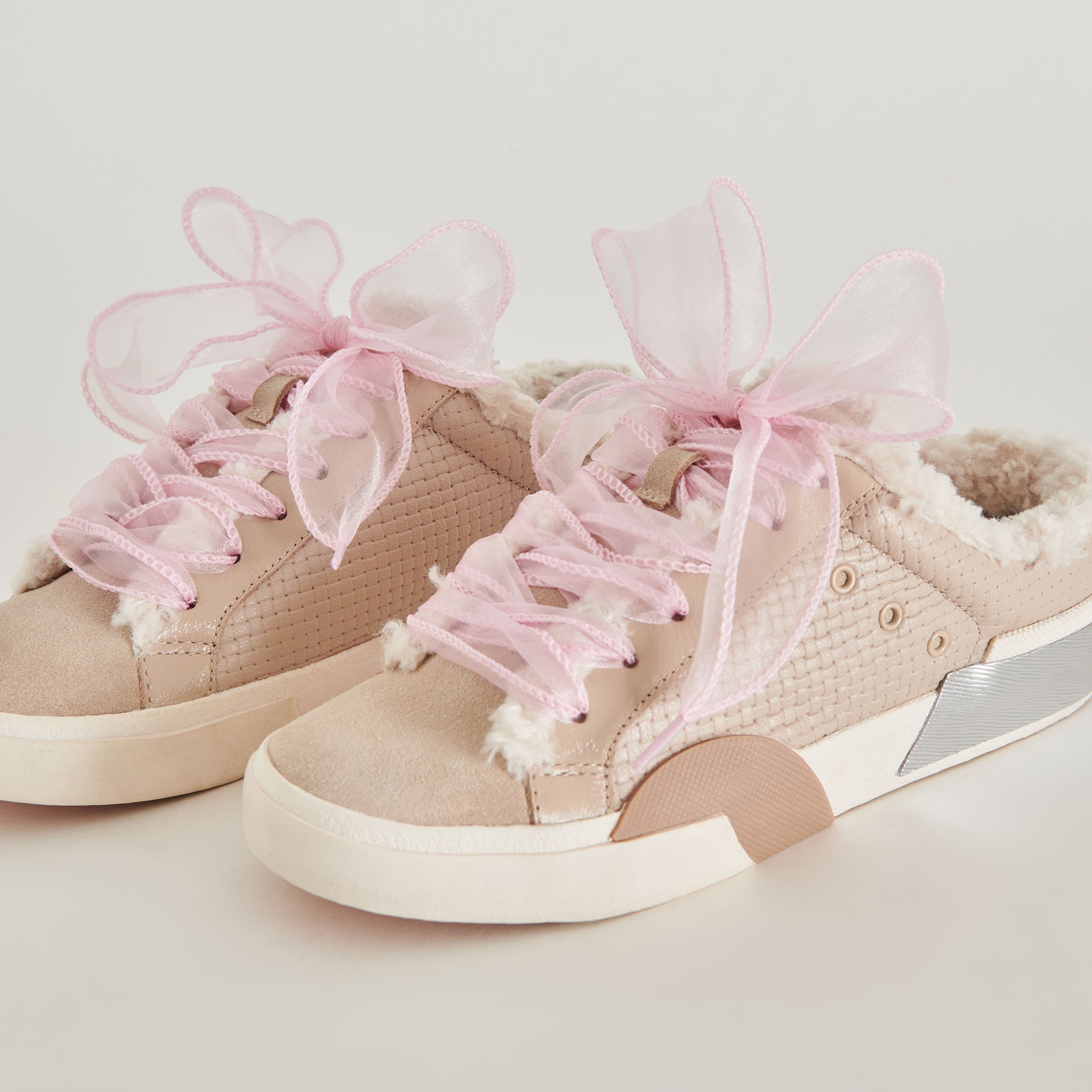 CURLY ORGANZA LACE LIGHT PINK